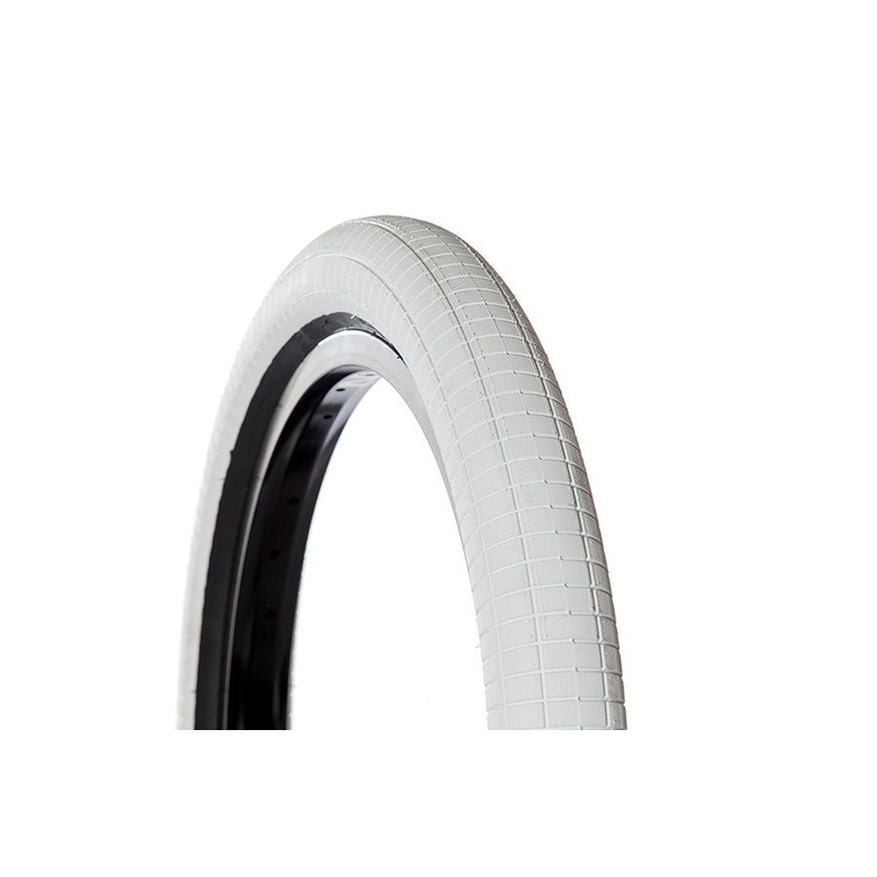 Demolition Mike “Hucker” Clark Hammerhead-T Tire