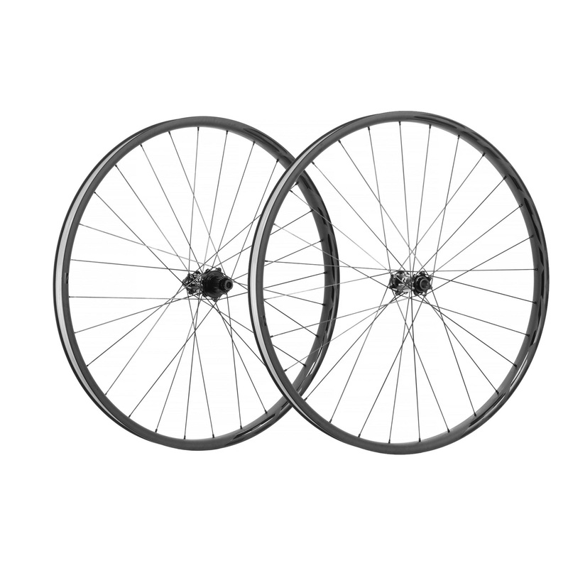Reynolds Black Label 327 Pro 148mm Wheelset