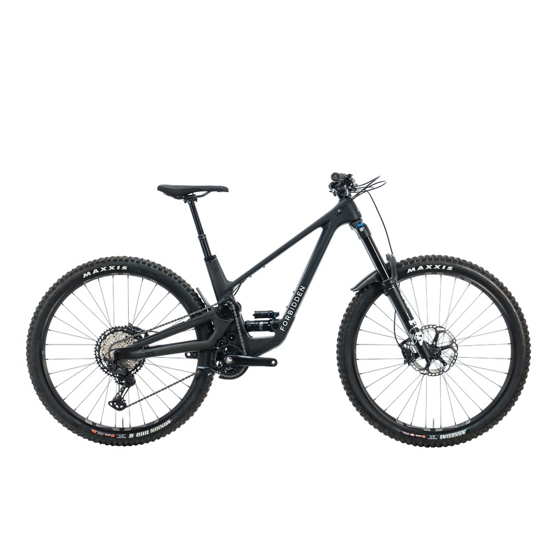 Forbidden Dreadnought XT Mountain Bike – 2022, Small