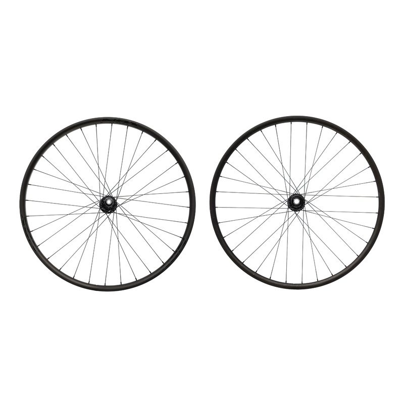 NOX Skyline 29 w/ DT Swiss 240s Hubs Carbon Tubeless 29″ Wheelset