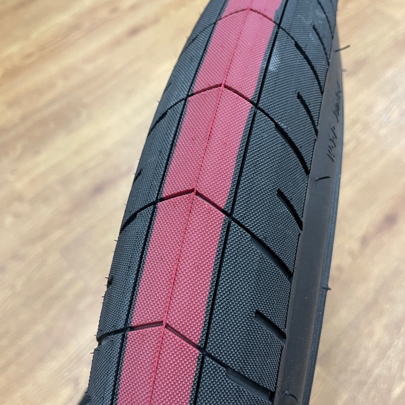 We The People Activate 100PSI Tyre Black / Red Stripe
